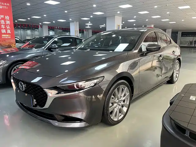 Mazda Mazda3 Angkesela Mazda3 Angkesela 2022 2.0l Automatic Premium Edition — фото