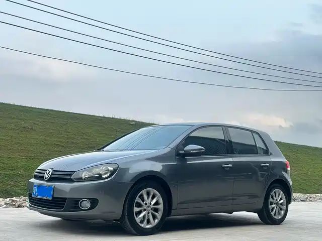 Volkswagen Golf Golf 2011 1.6 Automatic Comfort Type — фото