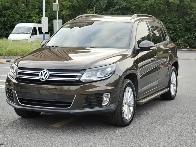 Volkswagen Tiguan Tiguan 2013 1.8tsi Automatic Two-Wheel Drive Luxury Model — фото