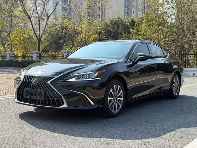Lexus Lexus Es Lexus Es 2023 260 Excellence Edition — фото