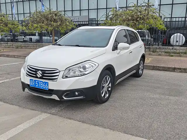 Suzuki Feng Yu Fengyu 2014 1.6l Cvt Two-Wheel Drive Elite Model — фото