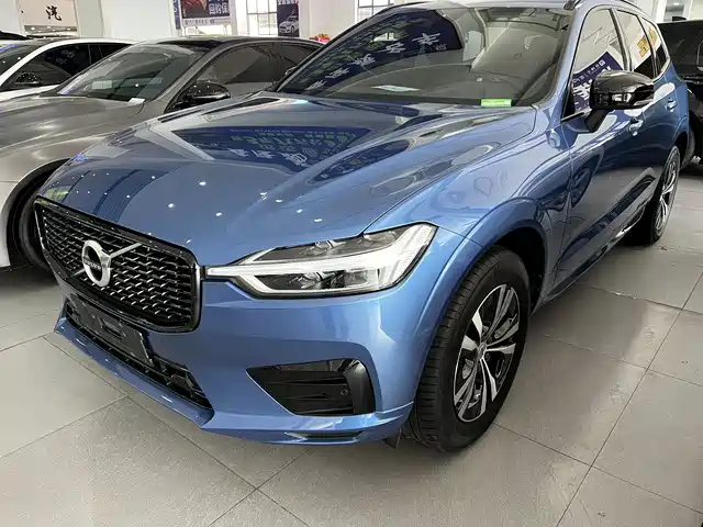 Volvo Volvo Xc60 Volvo Xc60 2021 T5 Four-Wheel Drive Zhiyi Sports Edition — фото