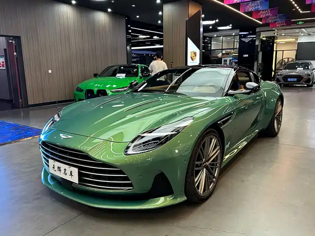 Aston Martin Aston Martin Db12 Aston Martin Db12 2025 4.0t V8 Coupe — фото