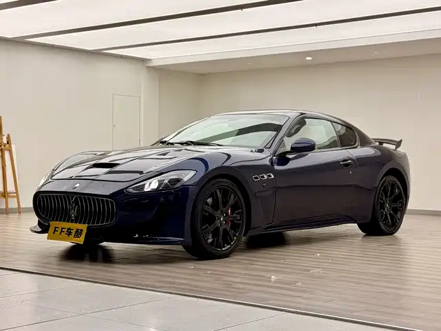Maserati Granturismo Granturismo 2015 4.7l Mc Centennial Edition — фото