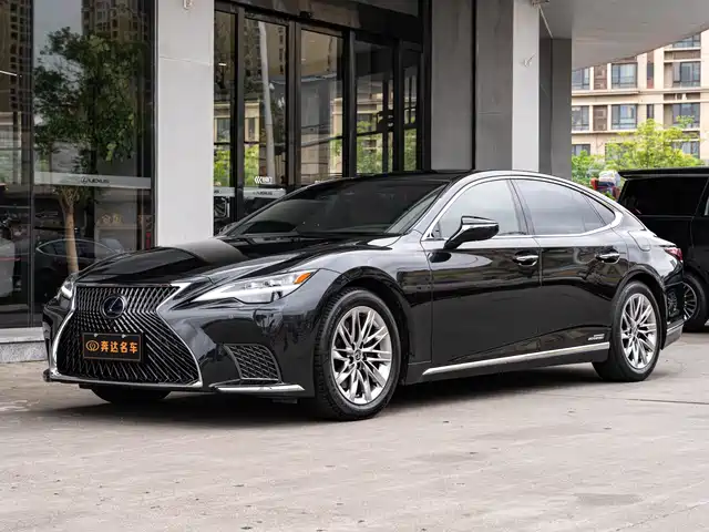 Lexus Lexus Ls Lexus Ls 2021 500h Deluxe Edition — фото