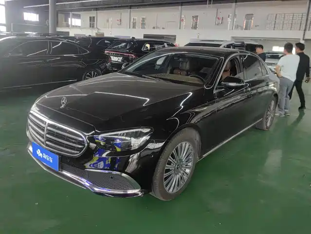 Mercedes-Benz Mercedes-Benz E-Class Mercedes-Benz E-Class 2023 E 300 L Luxury Model — фото