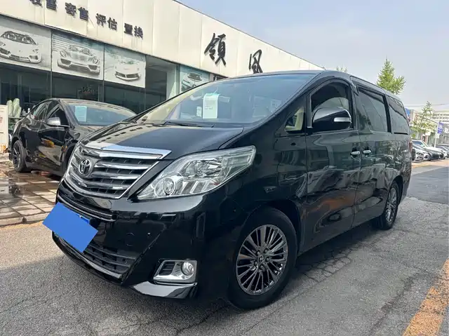 Toyota Elfa Alpha 2012 3.5l Premium Edition — фото