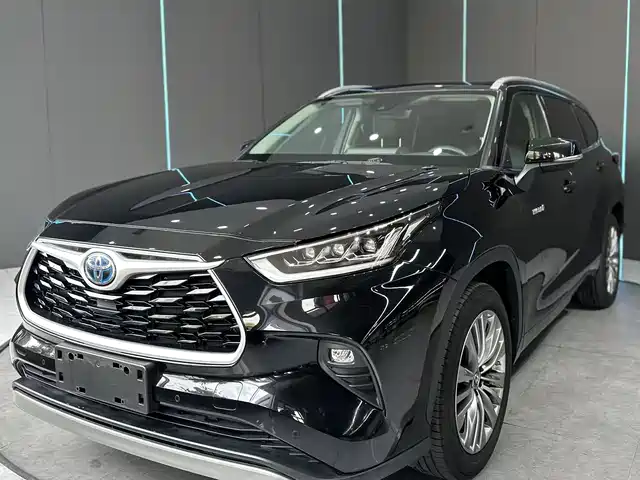 Toyota Highlander Highlander 2022 Dual Engine 2.5l Four-Wheel Drive Premium Version 7 Seats — фото