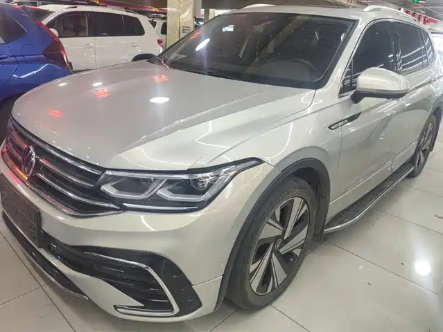 Volkswagen Tiguan L Tiguan L 2023 Facelift 380tsi Automatic Four-Wheel Drive R-Line Flagship Version 7 Seats — фото