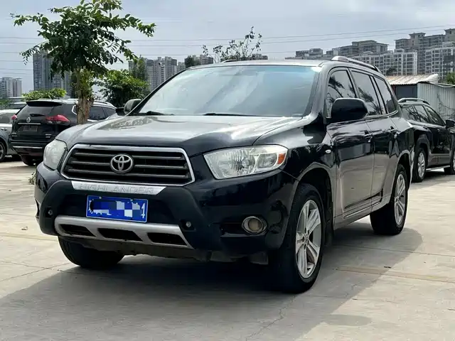 Toyota Highlander Highlander 2012 2.7l 2wd 5-Seat Sports Version — фото