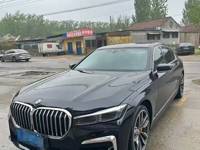 Bmw Bmw 7 Series Bmw 7 Series 2018 740li Xdrive Exclusive M Sports Package — фото