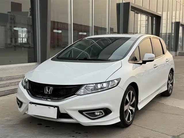 Honda Jed Jade 2013 1.8l Cvt Luxury Version 5 Seats — фото