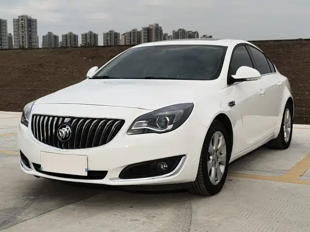 Buick Majesty Regal 2015 2.0l Leading Fashion Model — фото