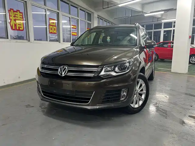 Volkswagen Tiguan Tiguan 2015 1.8tsi Automatic Two-Wheel Drive Comfort Version — фото