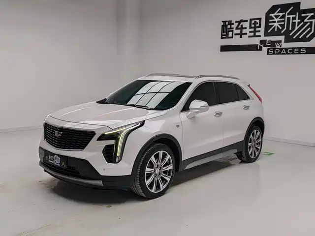 Cadillac Cadillac Xt4 Cadillac XT4 2021 28T four-wheel drive platinum version — фото