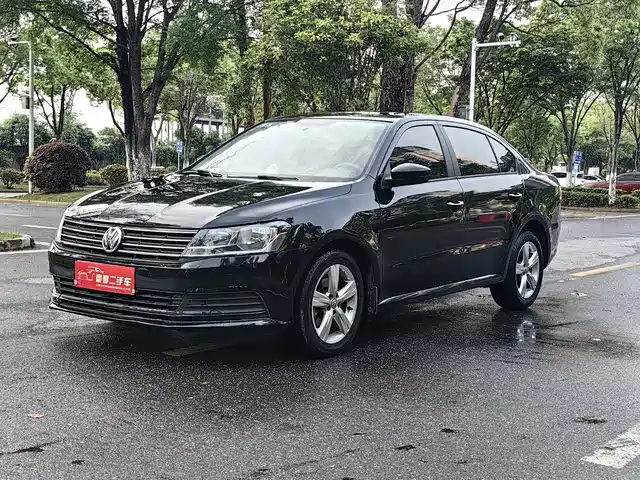 Volkswagen Lavida Lavida 2017 1.6l Automatic Fashion Version — фото