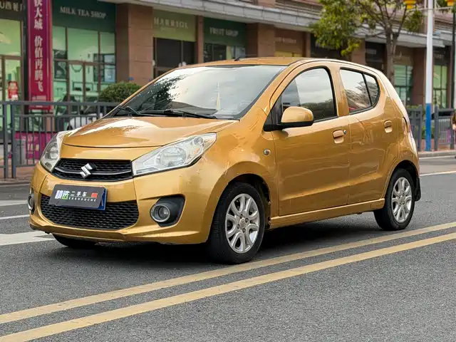 Suzuki Alto Alto 2013 1.0l Manual Luxury Model — фото