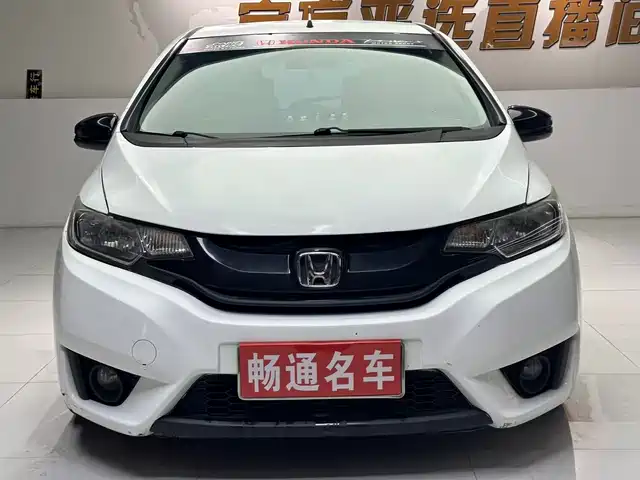 Honda Fit Fit 2014 1.5l Lx Cvt Comfort Model — фото
