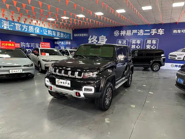 Beijing Off-Road Bj40 2025 г. — фото
