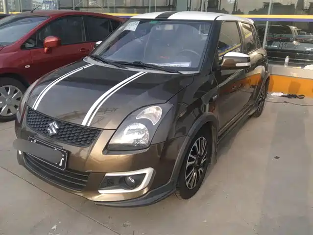 Suzuki Swift Swift 2011 1.5l Automatic Fashion Version — фото