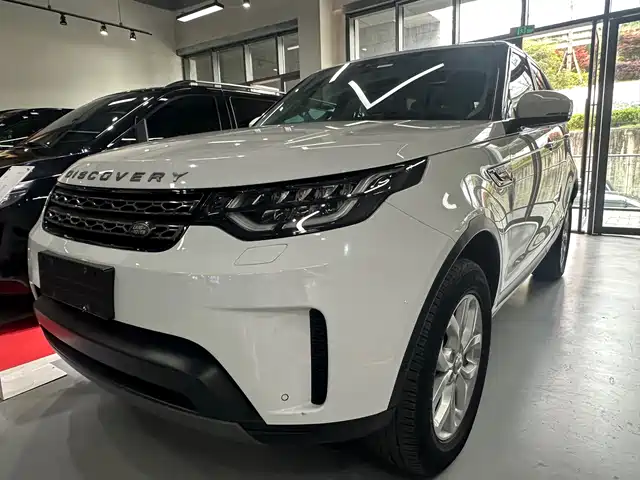 Land Rover Discover Discover 2020 3.0 Sc V6 Se — фото
