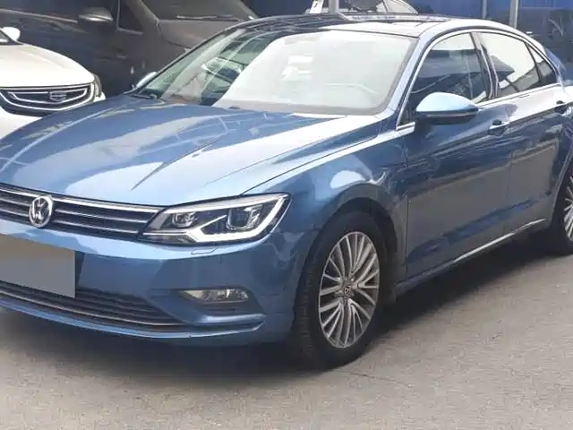 Volkswagen Lingdu Lingdu 2015 330tsi Dsg Deluxe Edition — фото