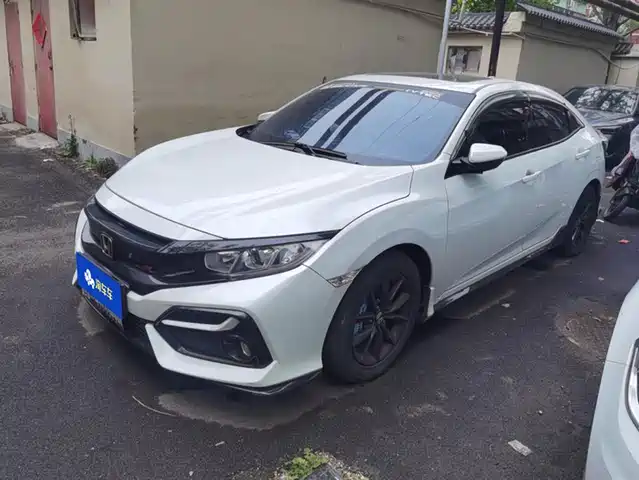 Honda Civic Civic 2021 Hatchback 220turbo Cvt New Sharp Control — фото