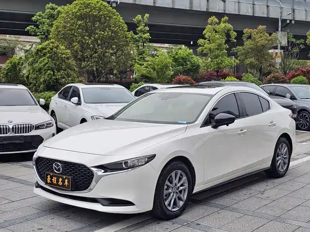 Mazda Mazda3 Angkesela Mazda3 Angkesela 2021 1.5l Automatic Quality Edition — фото