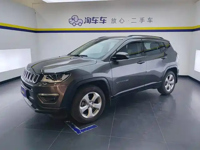 Jeep Guide Compass 2017 200t Automatic Home Edition — фото