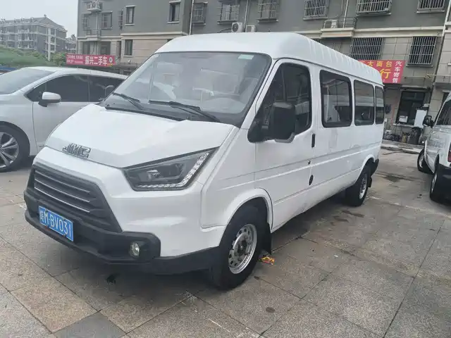 Jiangling Teshun Teshun 2017 2.8t Commercial Long Axis Mid-Roof 6/7/8 Seat Jx493 — фото