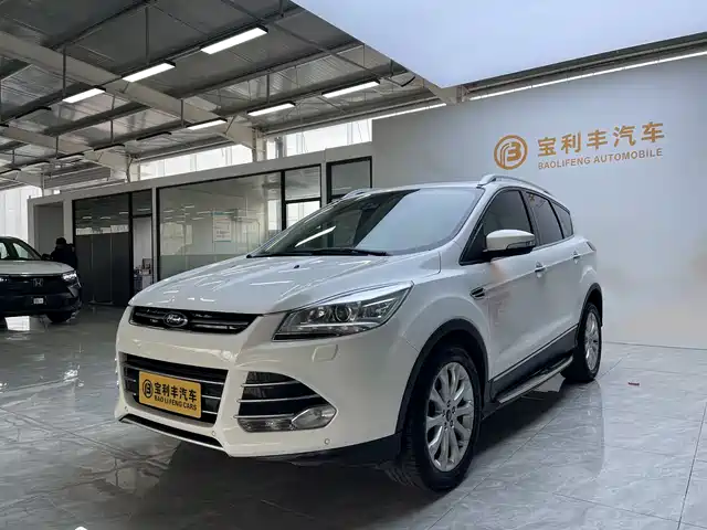 Ford Wing Tiger Escape 2015 2.0l Gtdi Four-Wheel Drive Premium Model — фото