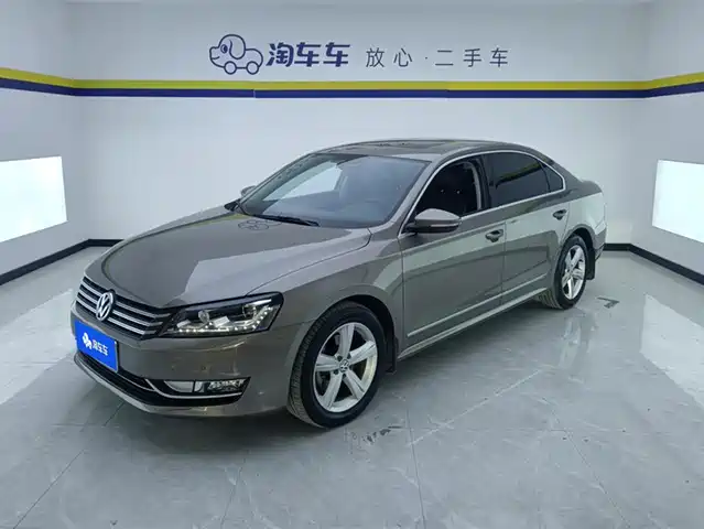 Volkswagen Passat Passat 2014 2.0tsi Dsg Royal Edition — фото