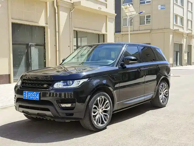 Land Rover Range Rover Sport Range Rover Sport 2014 3.0 Sc V6 Frontier Edition — фото