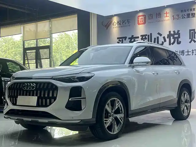 Audi Audi Q6 Audi Q6 2023 45 Tfsi Quattro Qiyun Yulin Package — фото