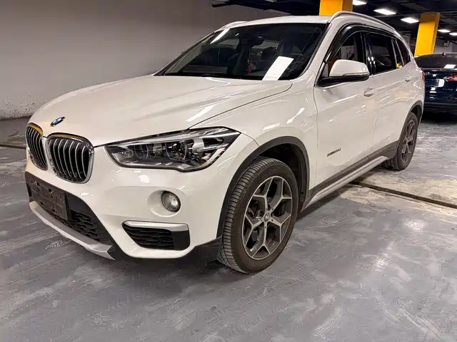 Bmw Bmw X1 Bmw X1 2018 Xdrive20li Exclusive Model — фото