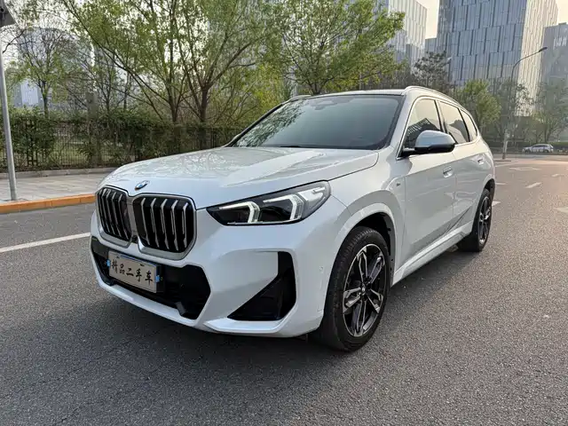 Bmw Bmw X1 Bmw X1 2023 Sdrive25li M Sports Package — фото