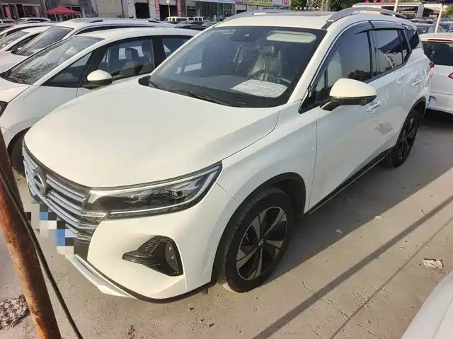 Gac Trumpchi Trumpchi Gs4 Trumpchi Gs4 2022 270t Automatic Intelligent Mobility Technology Edition — фото