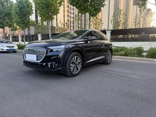 Audi Audi Q4 E-Tron Audi Q4 E-Tron 2022 40 E-Tron Enactus Edition — фото