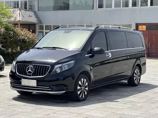 Mercedes-Benz Vito Vito 2023 2.0t Elite Edition 9 Seats