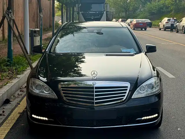 Mercedes-Benz Mercedes Benz S Class Mercedes-Benz S-Class 2012 S 300 L Luxury Grand Edition — фото