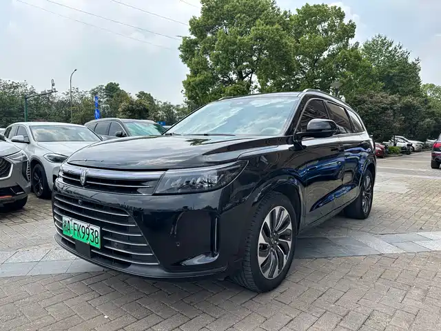 Aito Asks The World Wenjie M7 Wenjie M7 2024 1.5t Rear Drive Plus Version 6 Seats — фото