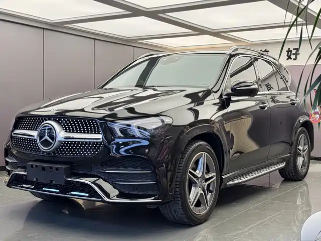 Mercedes-Benz Mercedes-Benz Gle Mercedes-Benz Gle 2020 Gle 450 4matic Fashion Model — фото