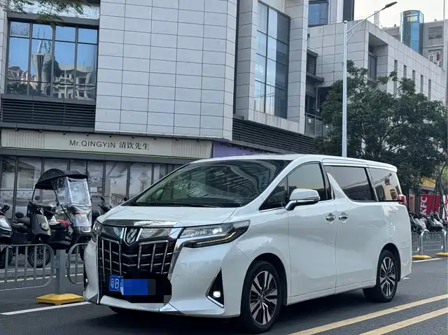 Toyota Elfa Alfa 2018 Facelift 3.5l Luxury Version — фото