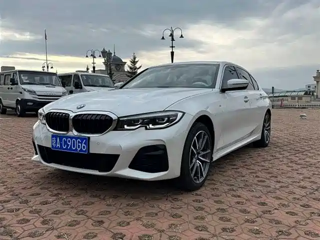 Bmw Bmw 3 Series Bmw 3 Series 2022 320li M Sports Package — фото