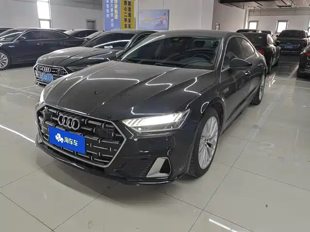 Audi Audi A7l Audi A7l 2024 45tfsi S-Line Dream Building Liquid Crystal Package — фото