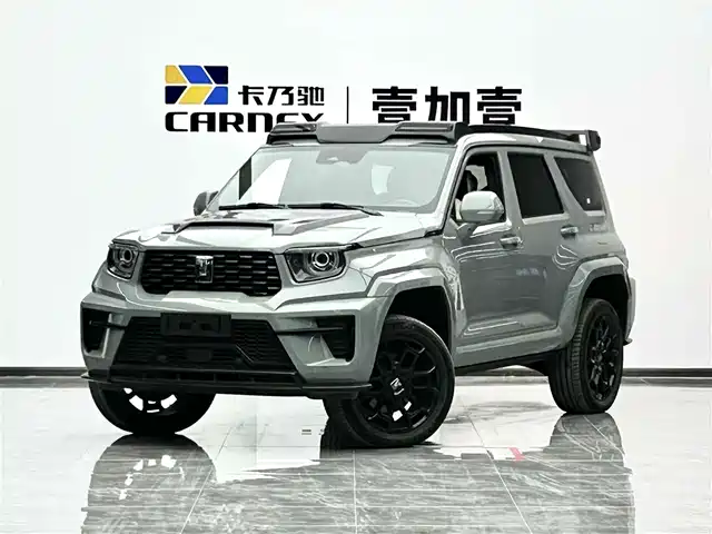 Tank Tank 700 New Energy Tank 700 New Energy 2024 Hi4-T First Limited Edition — фото