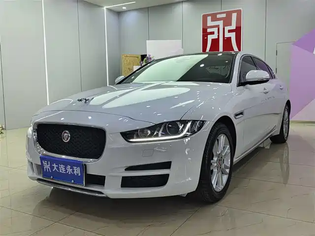 Jaguar Jaguar Xel Jaguar Xel 2019 2.0t 200ps Luxury Edition — фото