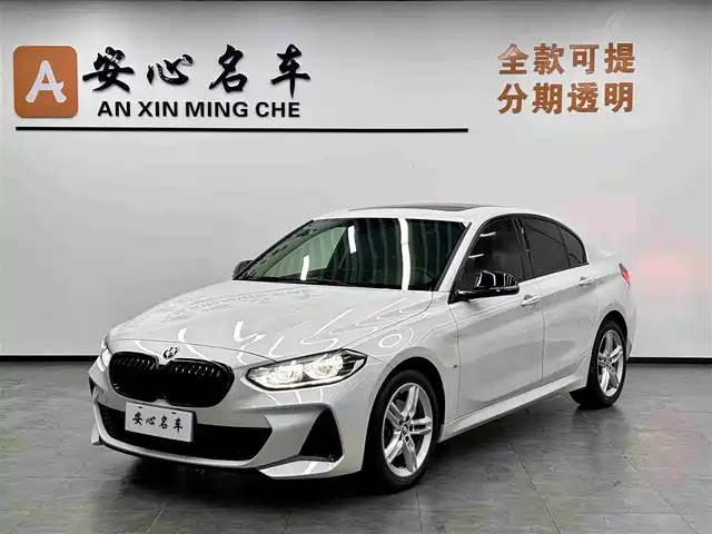 Bmw Bmw 1 Series Bmw 1 Series 2023 120i M Sports Night Edition — фото