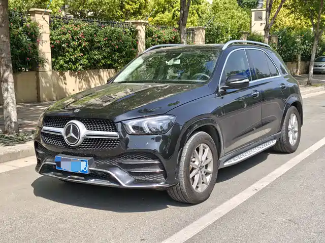 Mercedes-Benz Mercedes-Benz Gle Mercedes-Benz Gle 2020 Gle 350 4matic Fashion Model — фото