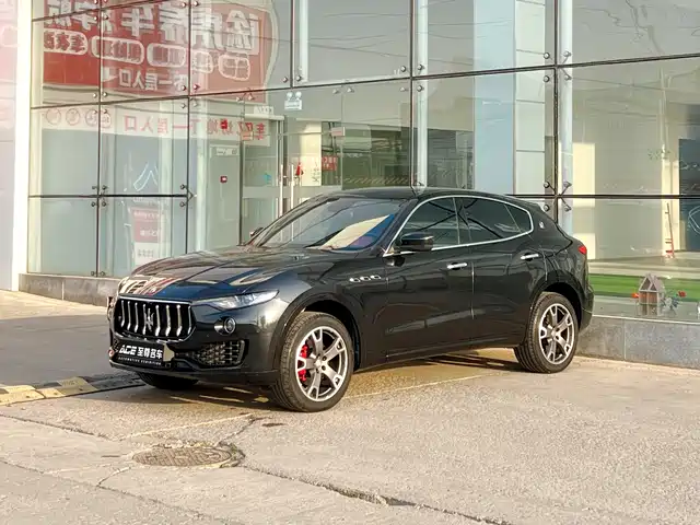Maserati Levante 2017 г. — фото
